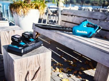 Makita Akku-Gebläse 2X18V        DUB362Z 