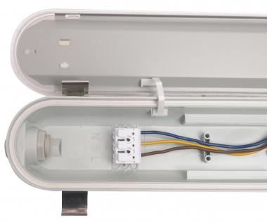 RED FR-Leuchte SPLIXX 2.0 PC IP65 1500mm 