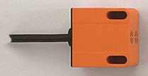 IFM Induktiver Sensor AC/DC 2 x   IN0110 