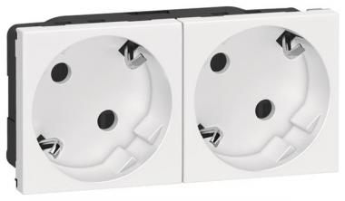 Legrand 077253 Schuko Steckdose 45° 