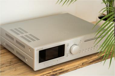 Block CVR-200AV si Heimkino-Receiv. 