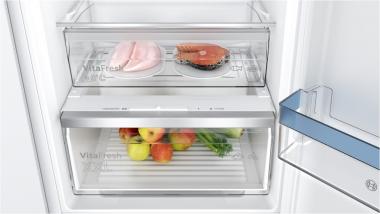 Bosch KIN 86 VSE 0 EB-Kühlkombi 