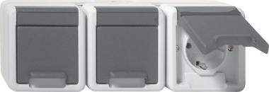 GIRA 078930 SCHUKO-Dreifachsteckdose 