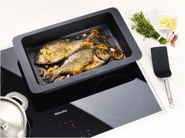 Miele HUB5000-M Gourmet-Bräter 