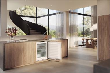 Miele FNUS7140C EB-Gefrierschrank 