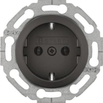 Berker Steckdose SCHUKO       MAN0100917 