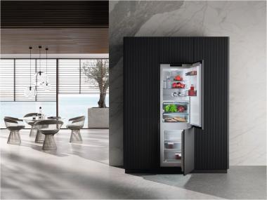 Miele KFN 7744 C EB-Kühlkombi 