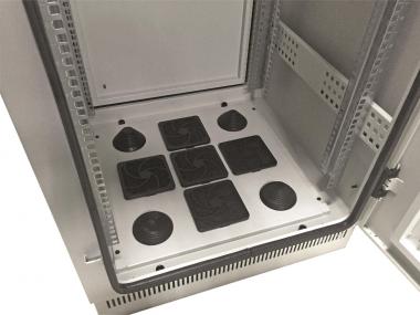 EFB 19z Netzwerkschrank    692724IP55.GR 