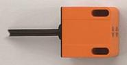 IFM Induktiver Sensor AC/DC 2 x   IN0110 