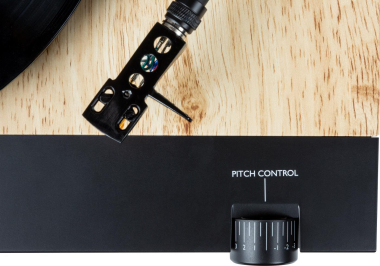 Thomson TT702 sw/holz Plattenspieler 