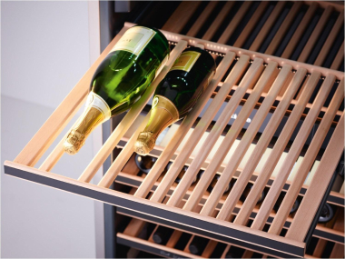 Miele KWT 7112 iG sw EB-Weinschrank 