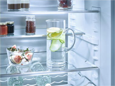 Miele KFN 4795 CD sw Kühlkombi 