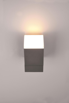 TRIO Fassadenleuchte AVON IP54 270660142 