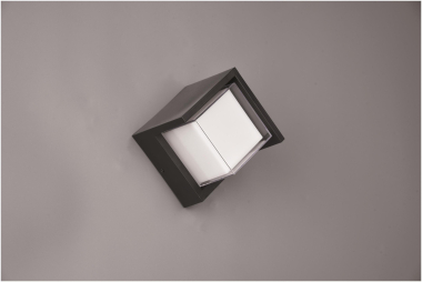 TRIO Wand/Fassadenleuchte PUNO R27026132 