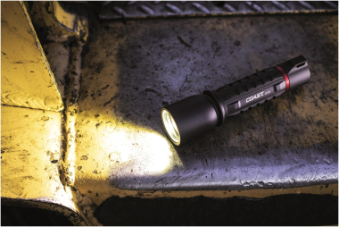 Coast Taschenlampe XP11R 2100lm im XP11R 