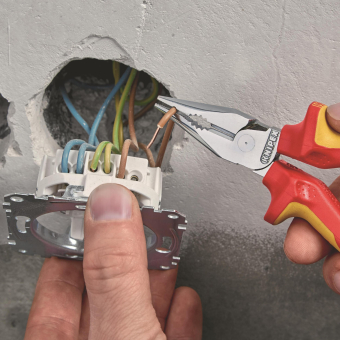 Knipex VDE-Spitzkombizange 145mm  826145 