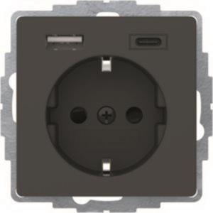 Berker Steckdose SCHUKO/USB A-C 48046086 