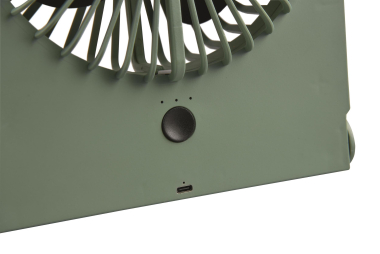 Trio Tischvent. BREEZY, 2W, 3    R044-49 