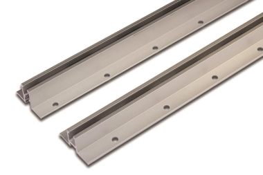 Hera Schlitzschiene          21802040006 