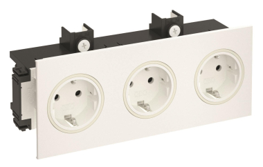 OBO BRK 3STD rwsrt Steckdose SIGNA IN 3f 