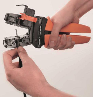 Weidmüller AIE MULTI-STRIPAX PV Einsatz 