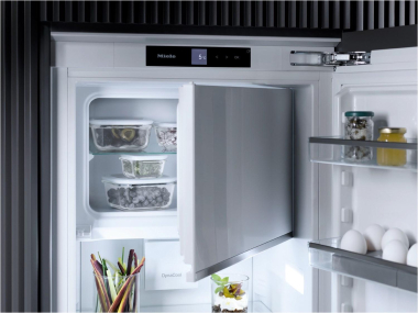 Miele K 7348 C EB-Kühlschrank 