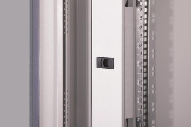 Assmann Netzwerkschrank  DN-19 47U-8/8-1 