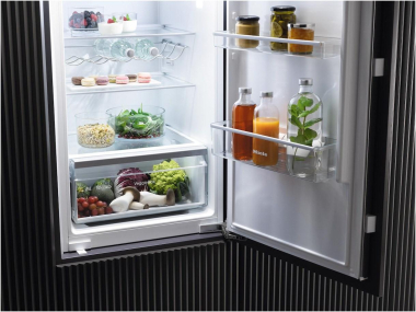 Miele K 7325 E EB-Kühlschrank 