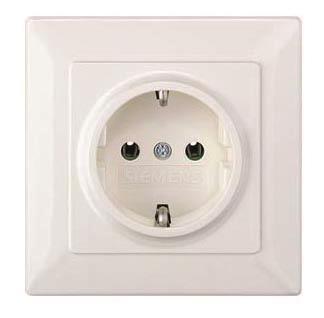 Siemens 5UB1580 DELTA line Schuko- 