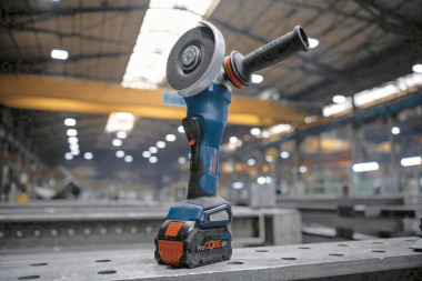 Bosch 06019H6A00 Akku-      GWS 18V-15 P 