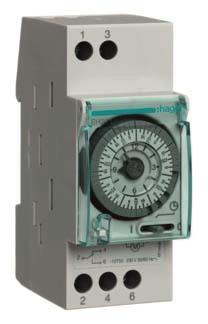 Hager Schaltuhr elektromechanisch  EH271 