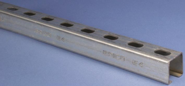 ERICO Profil 38x40x2mm  E4 2M 38X40X2 P1 