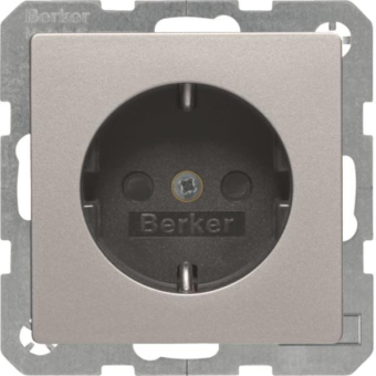Berker Steckdose SCHUKO         41496084 