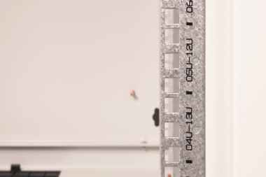 Assmann DN-1916U-6/6       DN-19 16U-6/6 