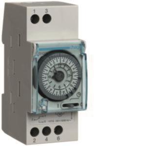 Hager Schaltuhr elektromechanisch  EH271 