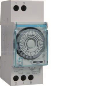 Hager Schaltuhr elektromechanisch  EH209 