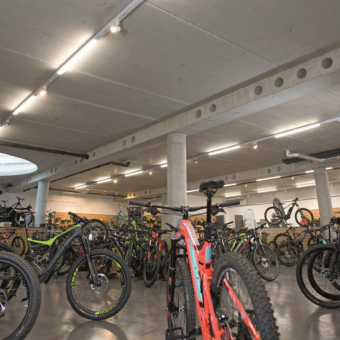 DOTLUX LED-Feuchtraumleuchte 2354-440120 