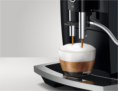 Jura E6 Kaffeevollautomat 