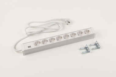 Bachmann 19" 1,5HE 8xSchuko weiß 333.001 