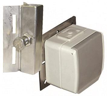 SUH Halbschelle mit Steckdose Nr.  58022 