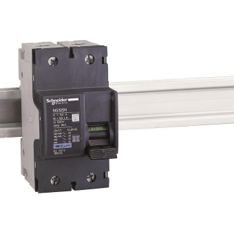 Schneider Leistungsschalter NG125N 18628 