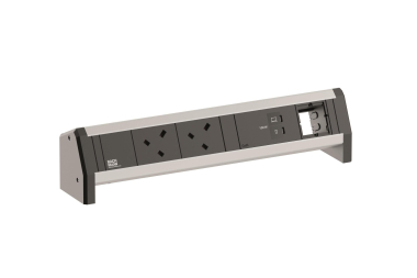 Bachmann DESK 2xUK 1xUSB C/C   BM0023832 